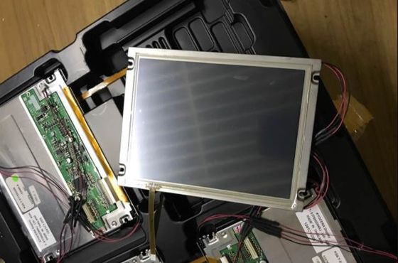 EXPOSIÇÃO INDUSTRIAL de T-51750GD065J-LW-AQN Kyocera 6.5INCH LCM 640×480RGB 600NITS WLED TTL LCD